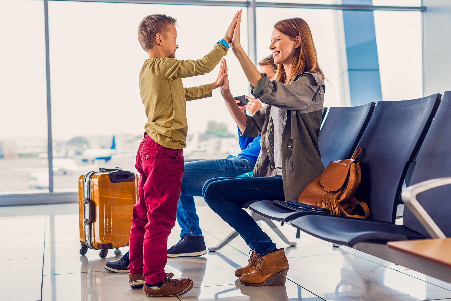 airport-family-playing-terminal.jpg